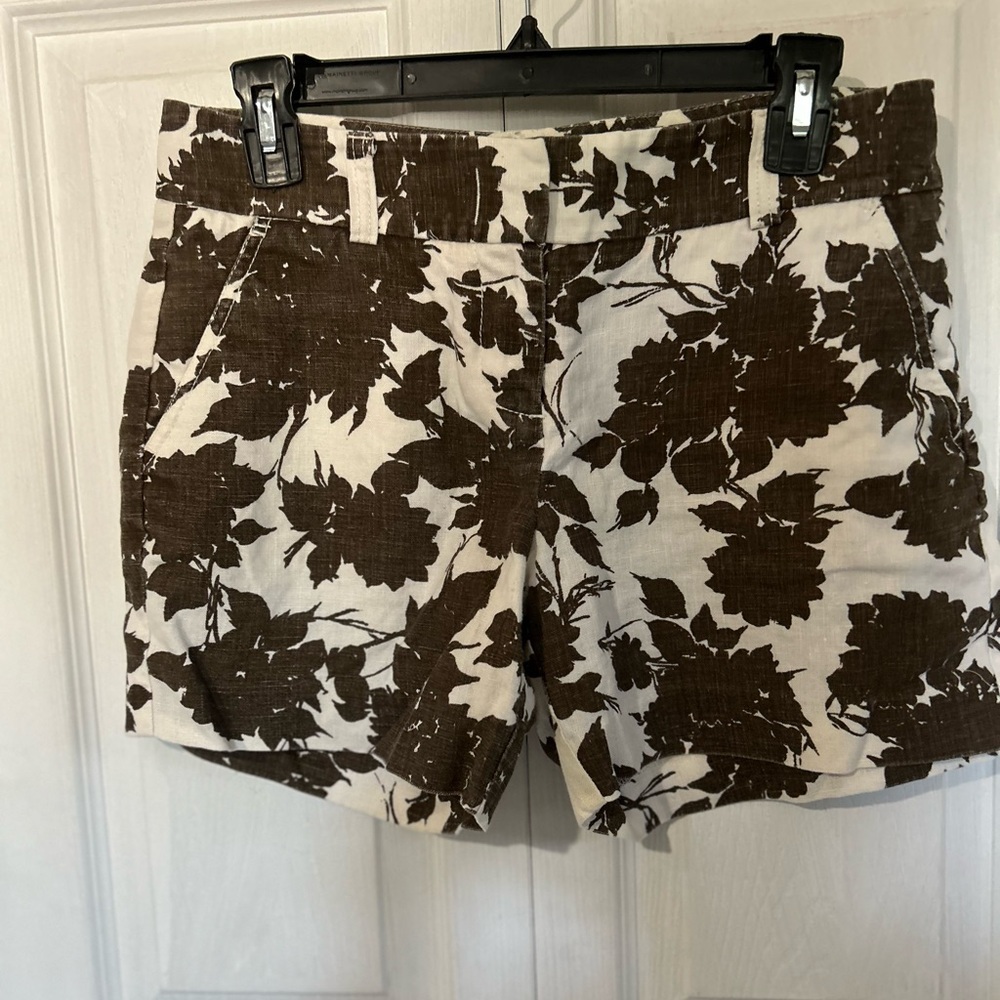 J. Crew linen Floral Print Shorts low fit - Brown and Cream size 4